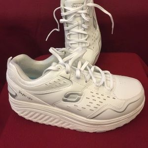 Skechers Shape Up 2.0 - Size 9 - Like New